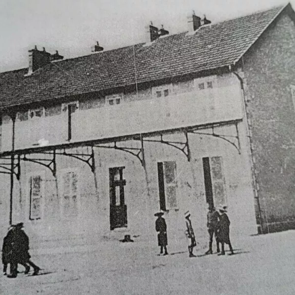 L'école, ancienne maison commune